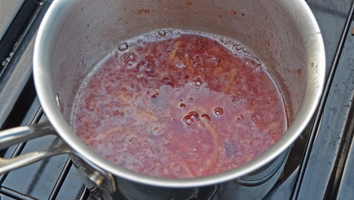 I used a cranberry orange marmalade but you can use just orange marmalade. Remember that gas grill side burners have to contend with wind and tend to run hotter than indoor burners, so set it low and keep an eye on it.