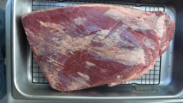 What to Buy when Preparing to Smoke Beef Brisket